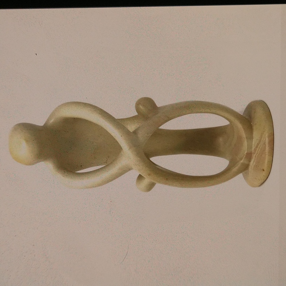 NWOT. Soapstone family sculpture. One parent two children.